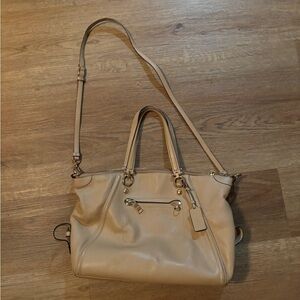 Coach Beige Leather Shoulder Bag